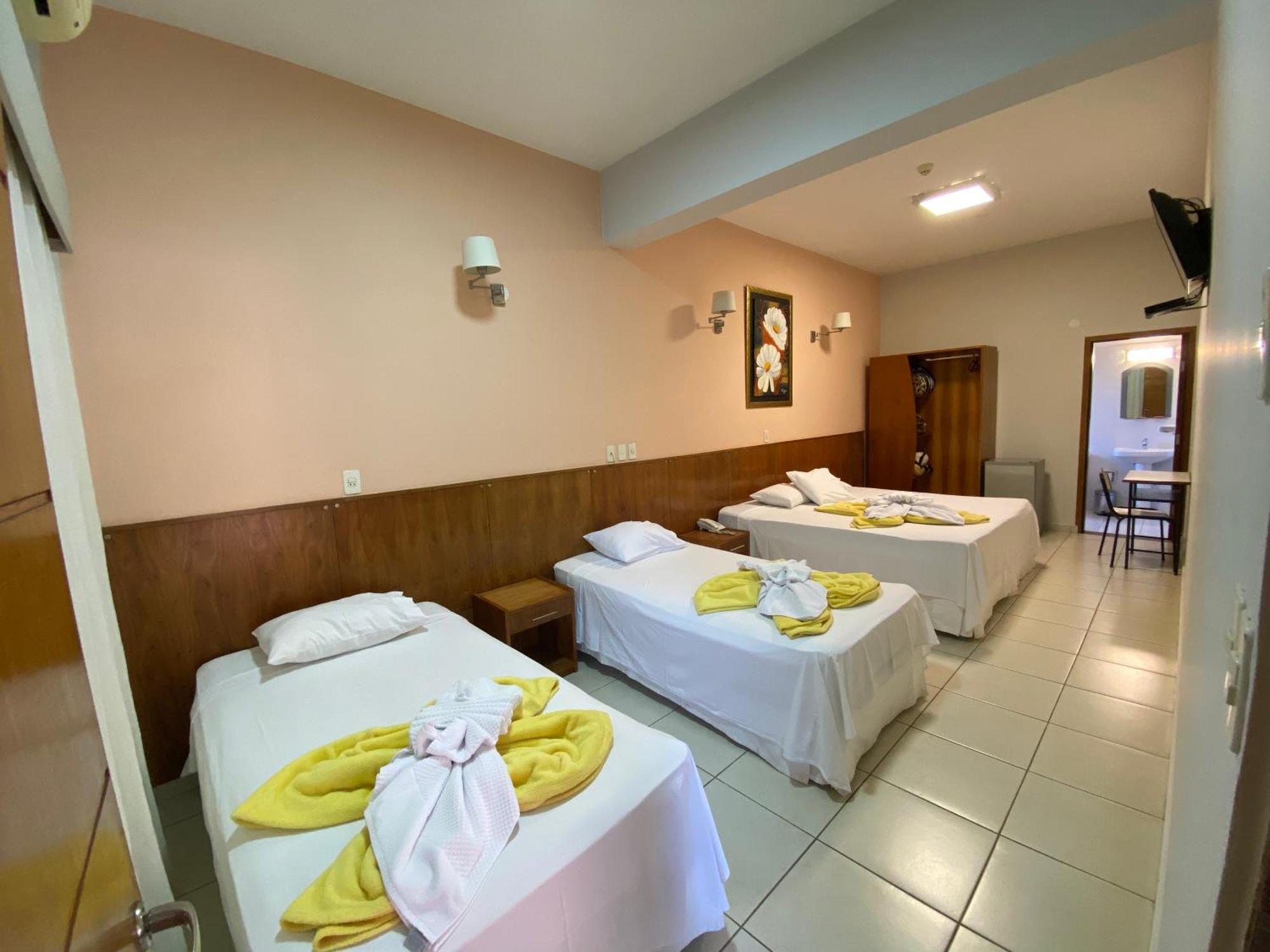 Terwindt Hotel Энкарнасьон Экстерьер фото